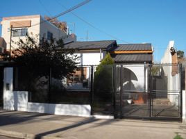 2 Bedroom House for sale in General San Martin, Buenos Aires, General San Martin