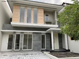 4 Habitación Villa en venta en Lakarsantri, East Jawa, Lakarsantri