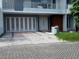 4 Habitación Villa en venta en Wiyung, East Jawa, Wiyung