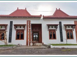 2 Bedroom House for sale in Prambanan, Klaten, Prambanan