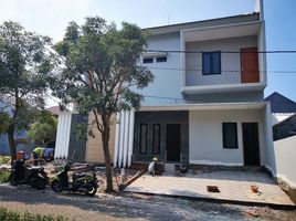 4 Habitación Casa en venta en Lakarsantri, East Jawa, Lakarsantri