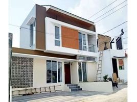 3 Kamar Rumah for sale in West Jawa, Parongpong, Bandung, West Jawa