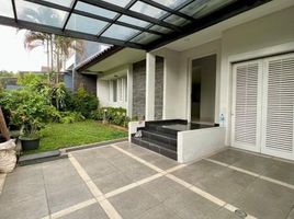 6 Bedroom Villa for sale in Pacific Place, Tanah Abang, Kebayoran Lama