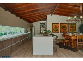 4 Habitación Villa en venta en Envigado, Antioquia, Envigado