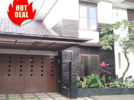 5 Kamar Rumah for sale in Margacinta, Bandung, Margacinta