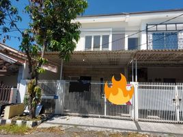 4 Habitación Villa en venta en Rungkut, East Jawa, Rungkut