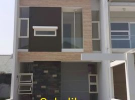 5 Bedroom House for sale in Kenjeran, Surabaya, Kenjeran