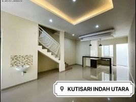 4 Habitación Casa en venta en Tenggilis Mejoyo, East Jawa, Tenggilis Mejoyo