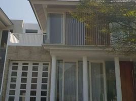 4 Kamar Vila for sale in Lakarsantri, East Jawa, Lakarsantri, Surabaya, East Jawa, Indonesia