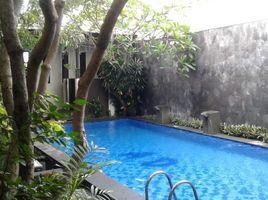 6 Bedroom Villa for sale in Kenjeran, Surabaya, Kenjeran