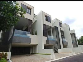 6 Bedroom Villa for sale in Pacific Place, Tanah Abang, Mampang Prapatan