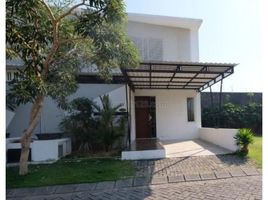 4 Bedroom House for sale in East Jawa, Wiyung, Surabaya, East Jawa