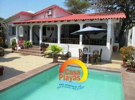 5 Bedroom House for rent in Mixed Fiscal School Dr. Rashid Torbay, General Villamil Playas, General Villamil Playas