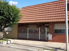 3 Bedroom House for sale in Lanus, Buenos Aires, Lanus