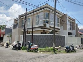 3 Habitación Villa en venta en Mulyorejo, East Jawa, Mulyorejo