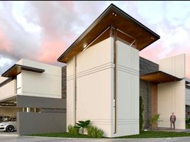 5 Habitación Casa en venta en Monterrey, Nuevo León, Monterrey