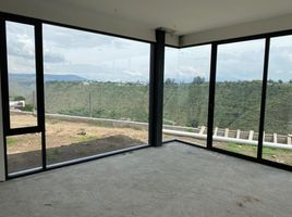 3 Bedroom House for sale in Tumbaco, Quito, Tumbaco