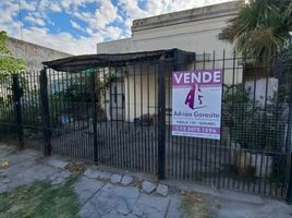 2 Bedroom House for sale in Quilmes, Buenos Aires, Quilmes