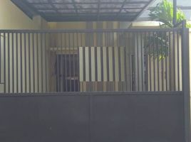 2 Kamar Rumah for sale in Karangpilang, East Jawa, Karangpilang