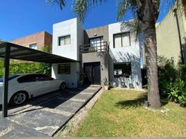 3 Bedroom House for sale in Moron, Buenos Aires, Moron