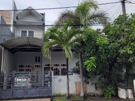 4 Habitación Villa en venta en Rungkut, East Jawa, Rungkut