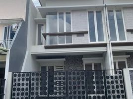 3 Habitación Villa en venta en Mulyorejo, East Jawa, Mulyorejo