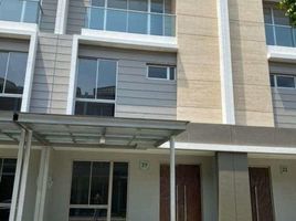  Villa for sale in Ancol beach, Tanjung Priok, Tanjung Priok