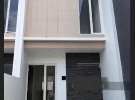 2 Bedroom House for sale in Dukuhpakis, Surabaya, Dukuhpakis