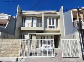 4 Habitación Casa en venta en Tambaksari, East Jawa, Tambaksari