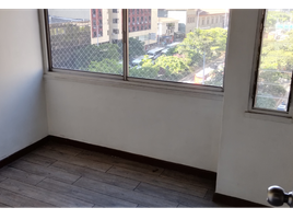 47 m² Office for sale in Parque de los Pies Descalzos, Medellín, Medellín