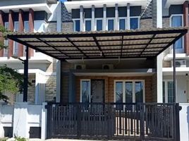4 Habitación Villa en venta en Rungkut, East Jawa, Rungkut