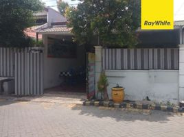 3 Habitación Villa en venta en Dukuhpakis, East Jawa, Dukuhpakis