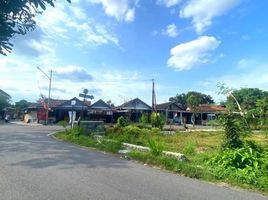  Tanah for sale in Yogyakarta, Seyegan, Sleman, Yogyakarta