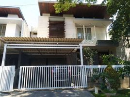 5 Kamar Rumah for sale in Lakarsantri, Surabaya, Lakarsantri