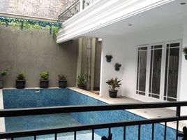 6 Bedroom House for sale in Taman Situ Lembang, Menteng, Menteng