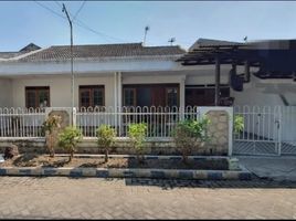 3 Bedroom House for sale in Gunung Anyar, Surabaya, Gunung Anyar