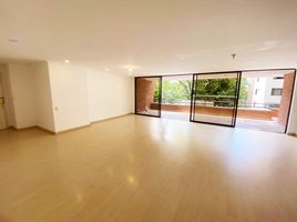 4 Bedroom Apartment for rent in Bare Foot Park (Parque de los Pies Descalzos), Medellin, Medellin