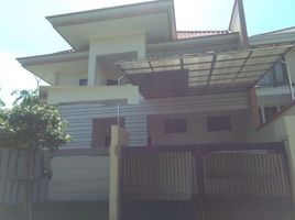 6 Schlafzimmer Villa zu verkaufen in Dukuhpakis, East Jawa, Dukuhpakis
