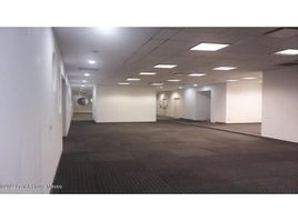 672 m² Office for rent in México, Huixquilucan, México, México