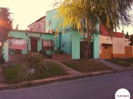 3 Bedroom House for sale in General Sarmiento, Buenos Aires, General Sarmiento