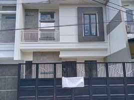 4 Habitación Casa en venta en Tambaksari, East Jawa, Tambaksari