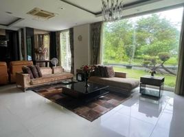 9 Bedroom House for sale in Lemahabang, Bekasi, Lemahabang