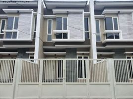 3 Habitación Villa en venta en Mulyorejo, East Jawa, Mulyorejo