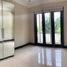 4 Bedroom House for sale in East Jawa, Lakarsantri, Surabaya, East Jawa