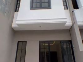 3 Schlafzimmer Villa zu verkaufen in Rungkut, East Jawa, Rungkut