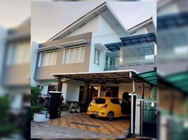 Villa 5 chambre à vendre à Margacinta, West Jawa, Margacinta