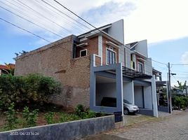 4 침실 빌라을(를) Ngamprah, 반둥에서 판매합니다., Ngamprah