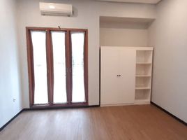 2 Bedroom House for rent in MRT Blok A, Kebayoran Baru, Kebayoran Lama