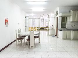 4 Bedroom House for sale in Medan Kota, Medan, Medan Kota