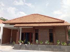 3 Bedroom House for sale in Godeyan, Sleman, Godeyan